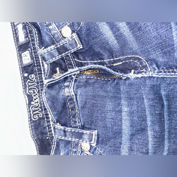 Gently used Miss me jeans size 28 boot - Picture 7 of 11